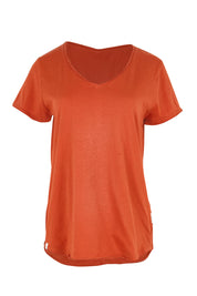 Product shot of the Fundamental Pima Cotton Vee Tee – Earthbrown in colour Earthbrown, from the front