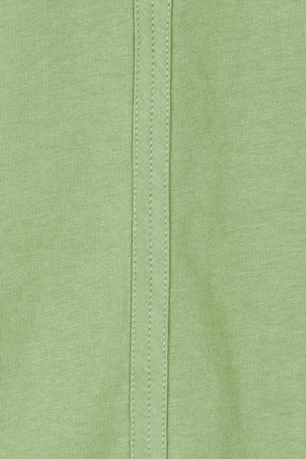 Product shot of the Fundamental Pima Cotton Vee Tee in colour Forest (Green), detail