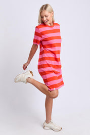 Model Genericm wearing size sample of the Fundamental Spritz Stripe Cotton Dress – Tangpink in colour Tangpink, from the front