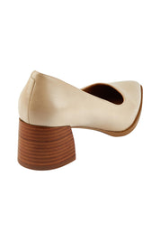 Product shot of the Auris Leather Heel in colour Nude, from the back