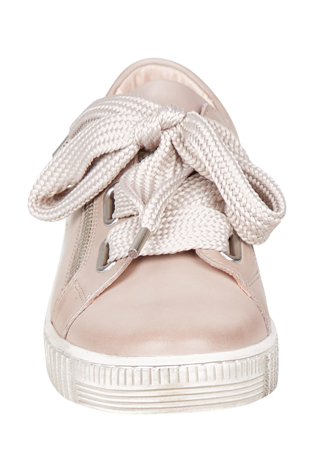 Product shot of the Jovi Leather Sneaker in colour Stone (Grey), detail