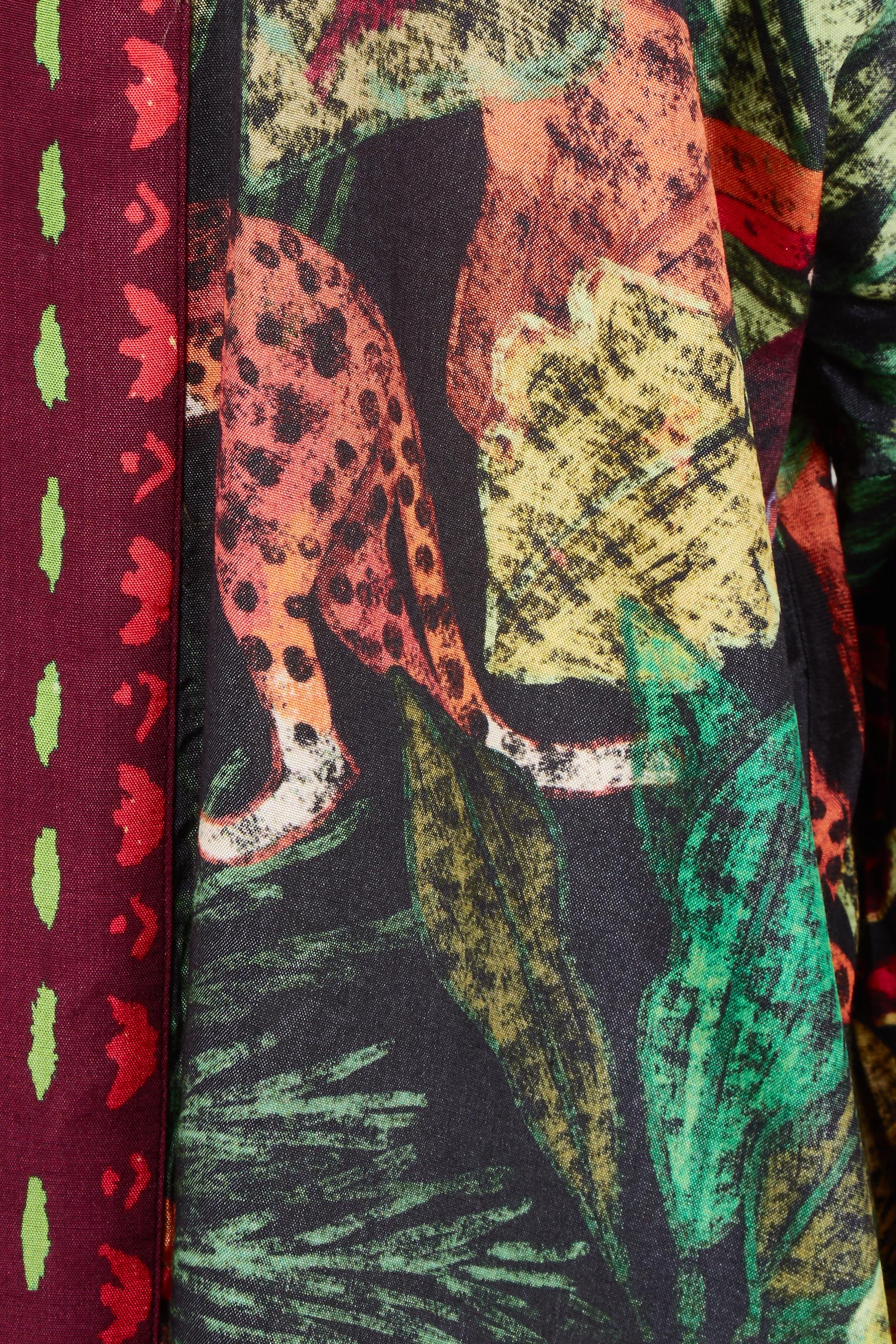 Product shot of the Amazonia Kimono in colour Amazonia, detail