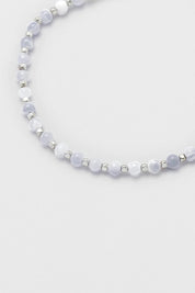 Product shot of the Amelia Bracelet in colour Silverblue (Metallics), detail