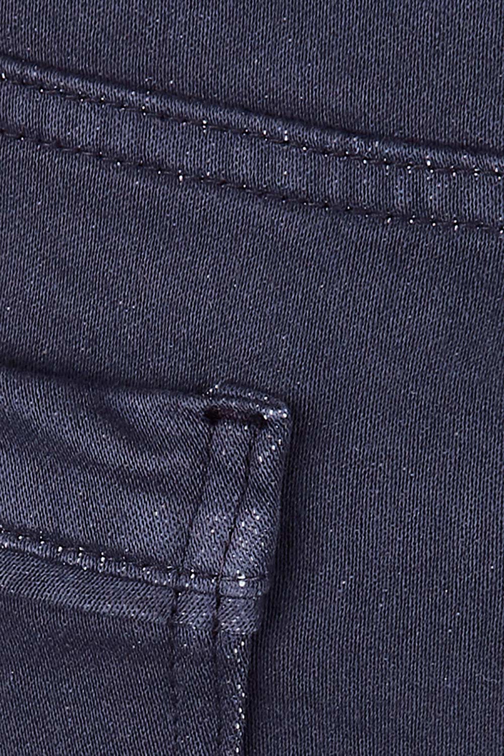 Product shot of the Final Stretch Jogger in colour Denim (Blue), detail