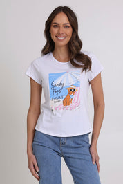 Model Madeline wearing size S of the On Form Cotton Tee in colour Sandypaws (White), from the front, cropped image