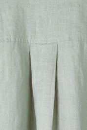 Product shot of the Sorrento Shirt in colour Sagegreen (Green), detail