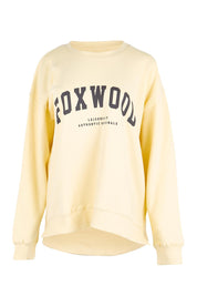 Product shot of the Elements Interval Cotton Crew – Buttercrea in colour Buttercrea, from the front