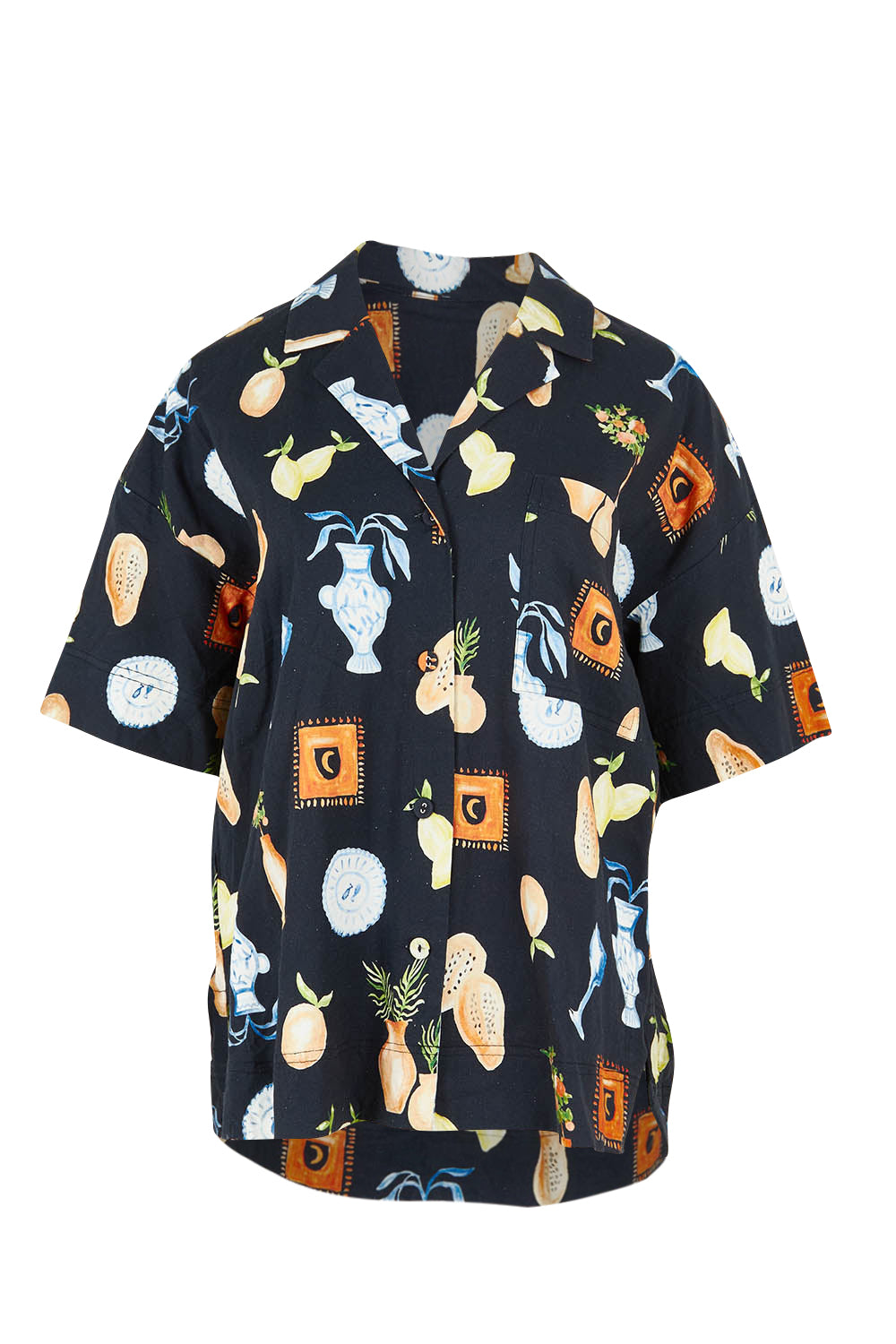 Product shot of the Italian Summer Linen Blend Shirt in colour Print (Black), from the front