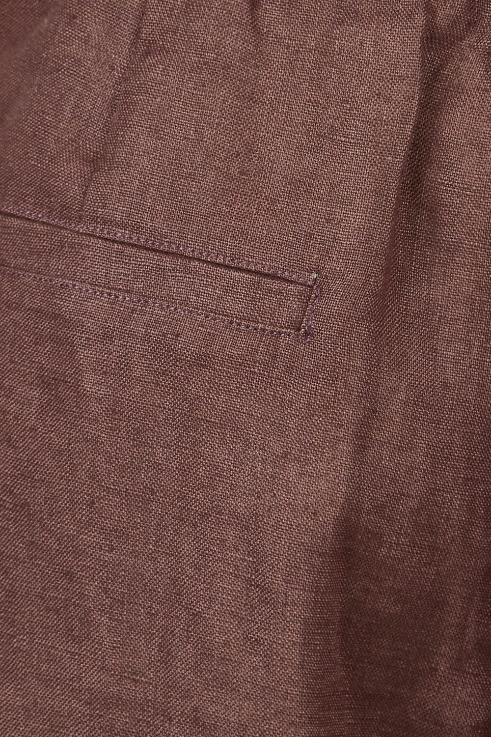 Product shot of the Pierra Linen Pant in colour Chocolate, detail
