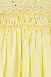 Product shot of the Adelyn Cotton Top in colour Lemon, detail
