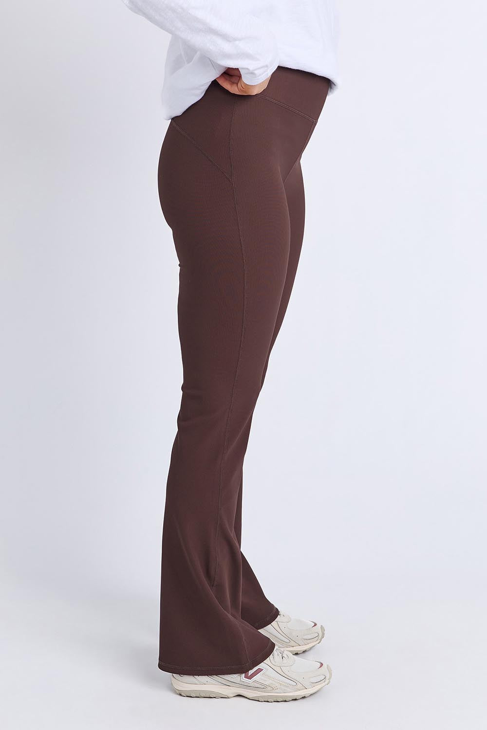 Elements Luxe Rib Pant – Coffee