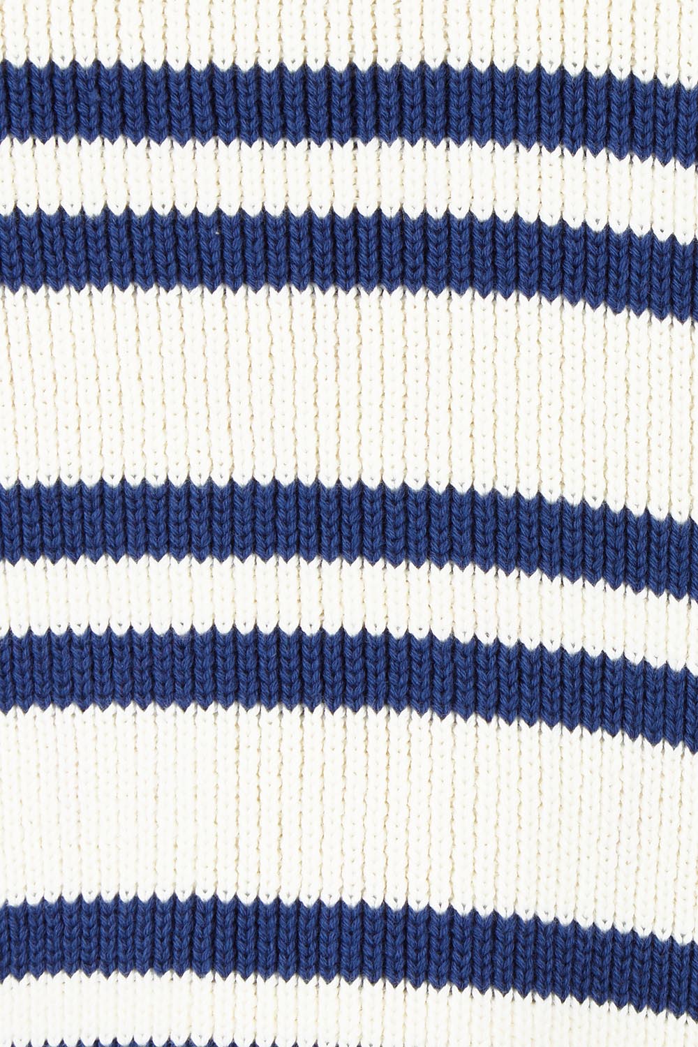 Product shot of the Flint Stripe Top – Vinwhite in colour Vinwhite, showing detail