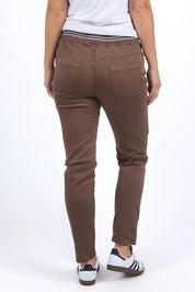 Preloved Elements Sylvia Cotton Blend Jogger - Chocolate