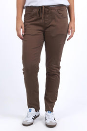 Preloved Elements Sylvia Cotton Blend Jogger - Chocolate