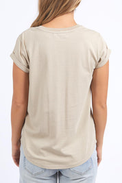 A model wearing the Elements Manly Cotton Tee in colour Oatmeal, from the back
