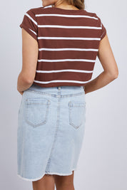 A model wearing the Elements Manly Stripe Cotton Tee in colour Chocstripe, from the back