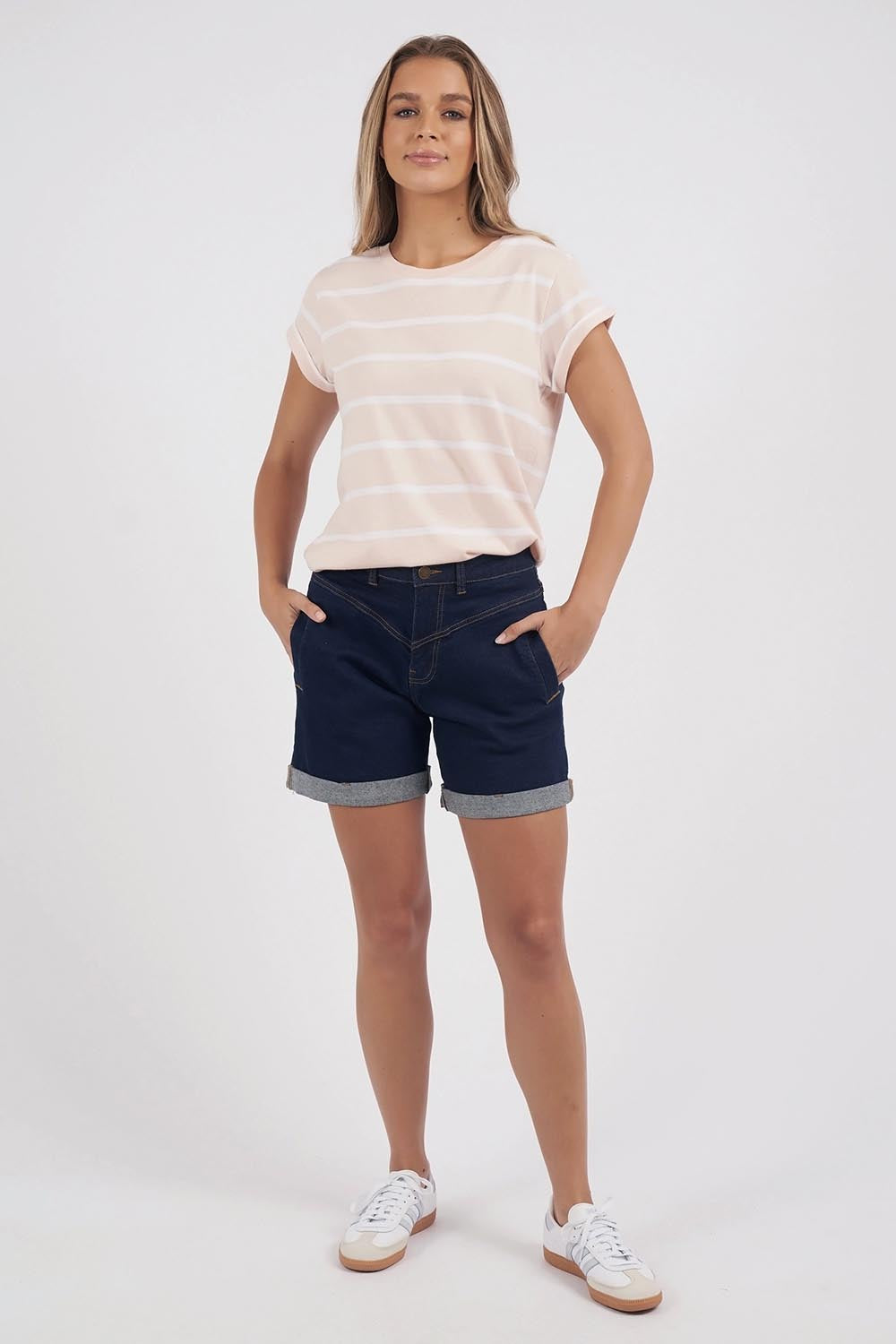 A model wearing the Elements Manly Stripe Cotton Tee in colour Pinkwhite (Pink), from the front, showing the whole outfit