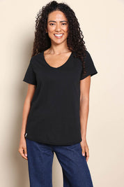 Model Pamelar wearing size 10 of the Elements Manly Cotton Vee Tee - Black in colour Black, in a cropped view