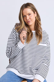 A model wearing the Elements Original Stripe Crew in colour Whiteblack (White), from the front, cropped image