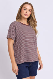Model Genericm wearing size sample of the Elements Hutch Stripe Cotton Tee – Chocwhite in colour Chocwhite, from an angle