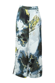 Product shot of the Transfixed Wide Leg Pant in colour Marble (Black), from the front