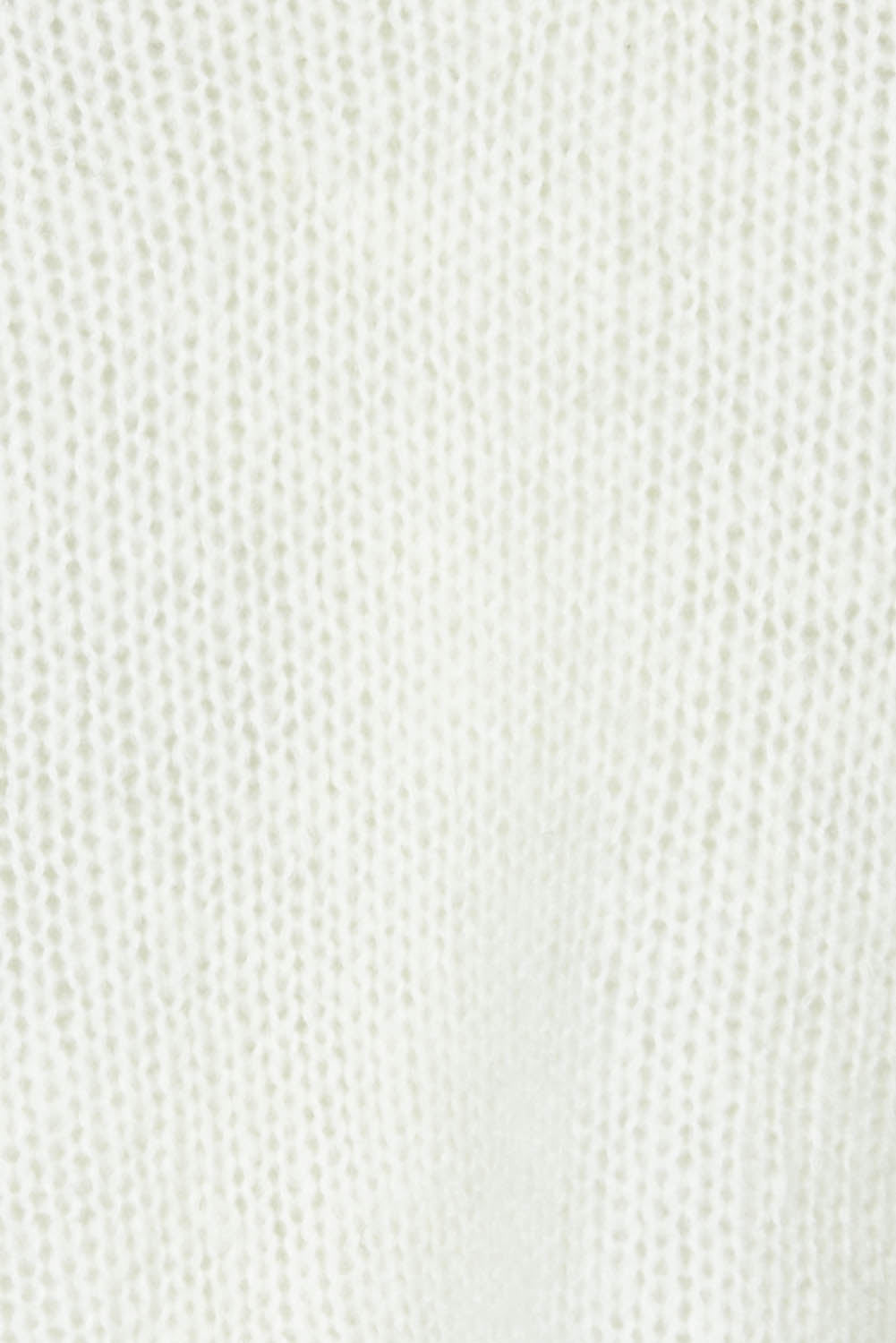 Product shot of the Splendour Oversized Knit in colour Cream (White), detail