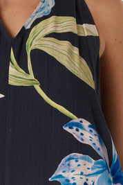 A model wearing the Anthea Linen Blend Maxi Dress in colour Blkfloral (Black), from the front, cropped image