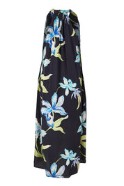 Product shot of the Anthea Linen Blend Maxi Dress in colour Blkfloral (Black), from the back