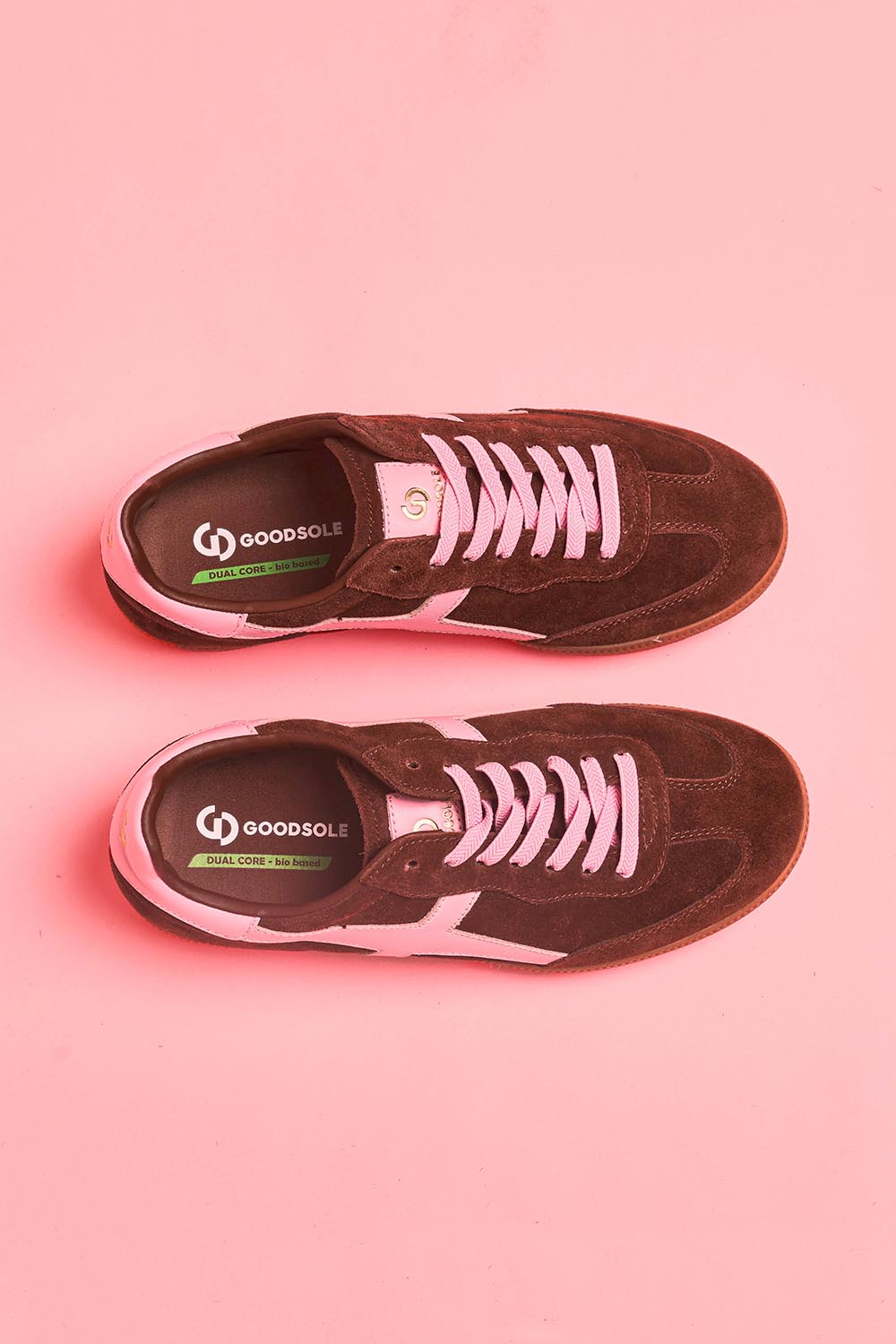 2001 Crossroads Suede Sneaker - Coffeecand