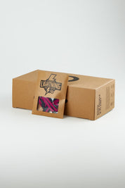 Product shot of the 2001 Crossroads Suede Sneaker in colour Crimsonavy (Pink), detail