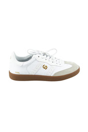Product shot of the 2001 Parallel Suede Canvas Sneaker in colour White (White), from the front