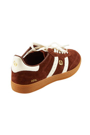 Product shot of the 2001 Parallel Suede Sneaker in colour Coffeeivor, from the back
