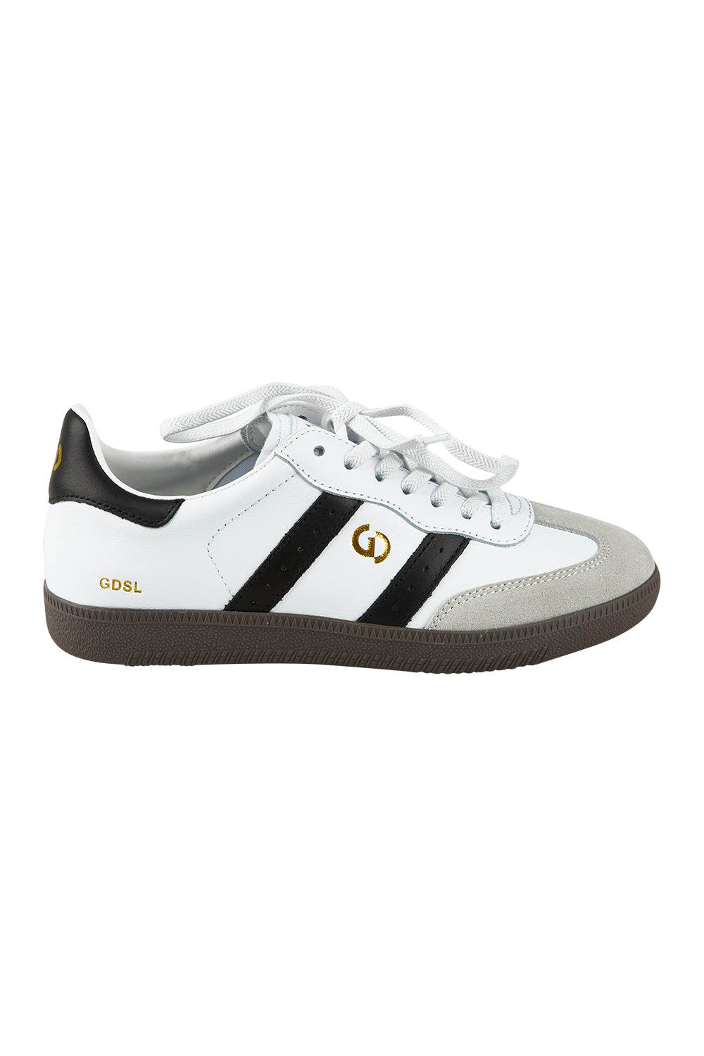 Product shot of the 2001 Parallel Suede Sneaker in colour Whiteblack (White), from the front