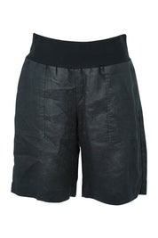 Product shot of the Jersey Waist Linen Short in colour Black (Black), from the front