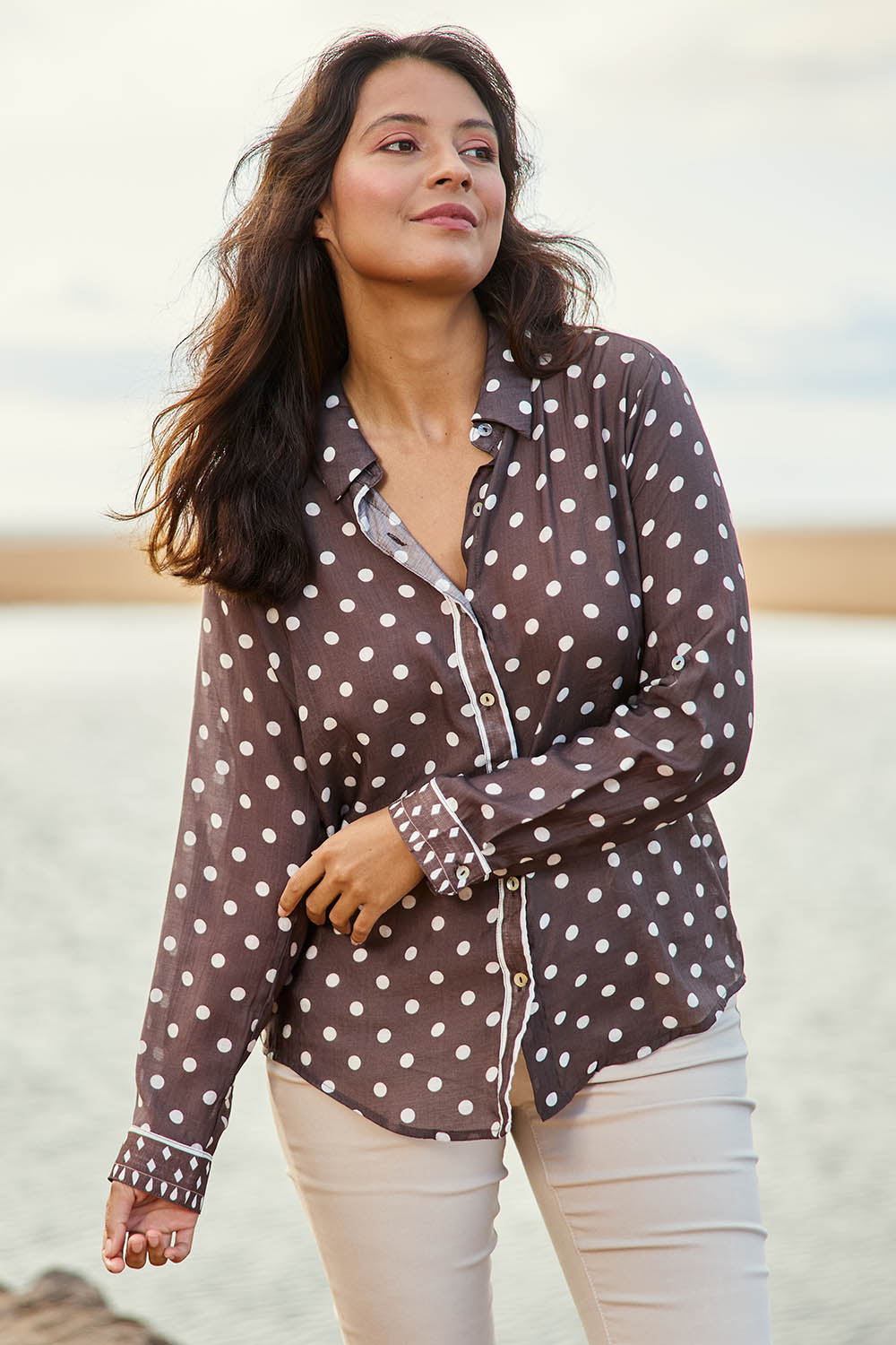 Aurora Spot Shirt – Coffee
