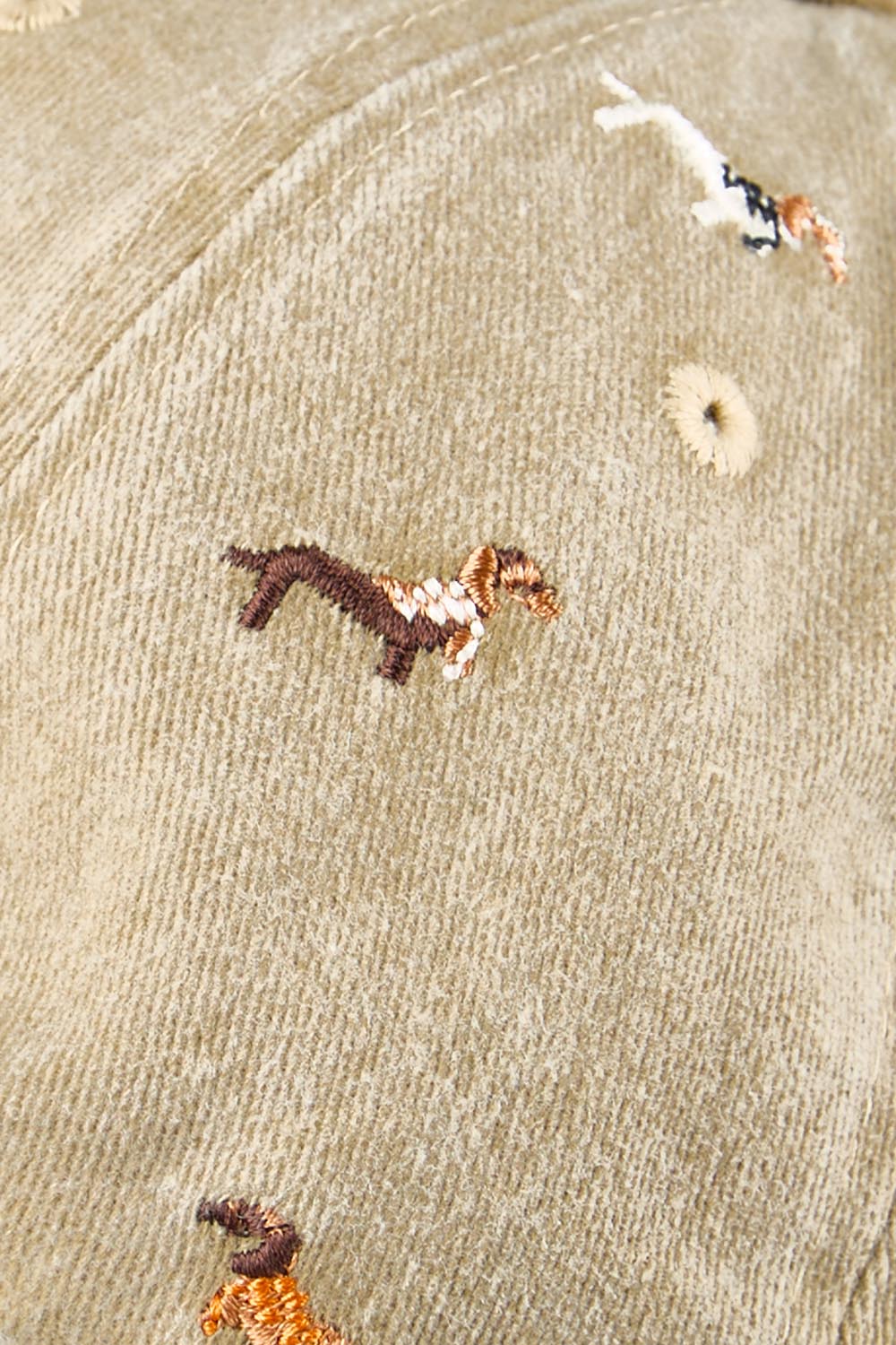 Product shot of the Embroidered Cap - Dacshundbeige in colour Dacshundbeige, from the back