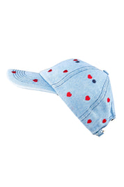 Product shot of the Embroidered Cap - Heartmid in colour Heartmid, from the front