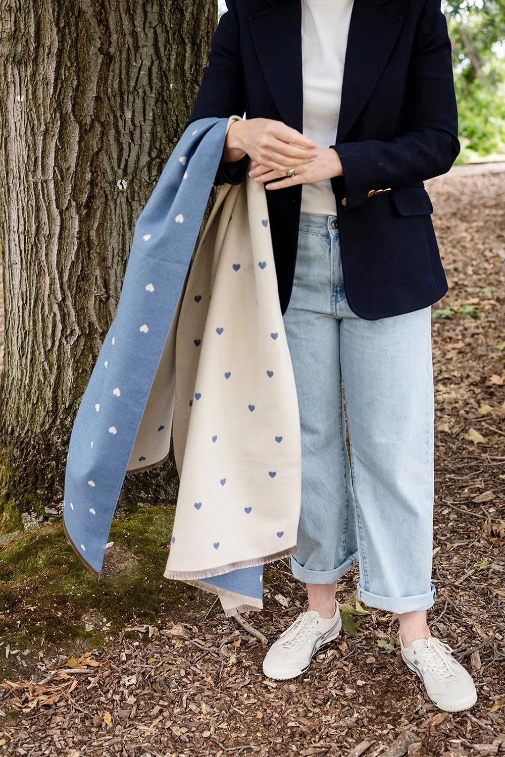 Holly Heart Scarf – Blue
