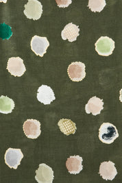 Product shot of the Jamie Scarf in colour Greenspot (Green), detail