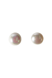 Product shot of the Sterling Silver Medium Pearl Stud in colour Silver (White), from the front