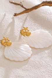 Product shot of the Shelley Pearl Scallop Earring - White in colour White, from the front