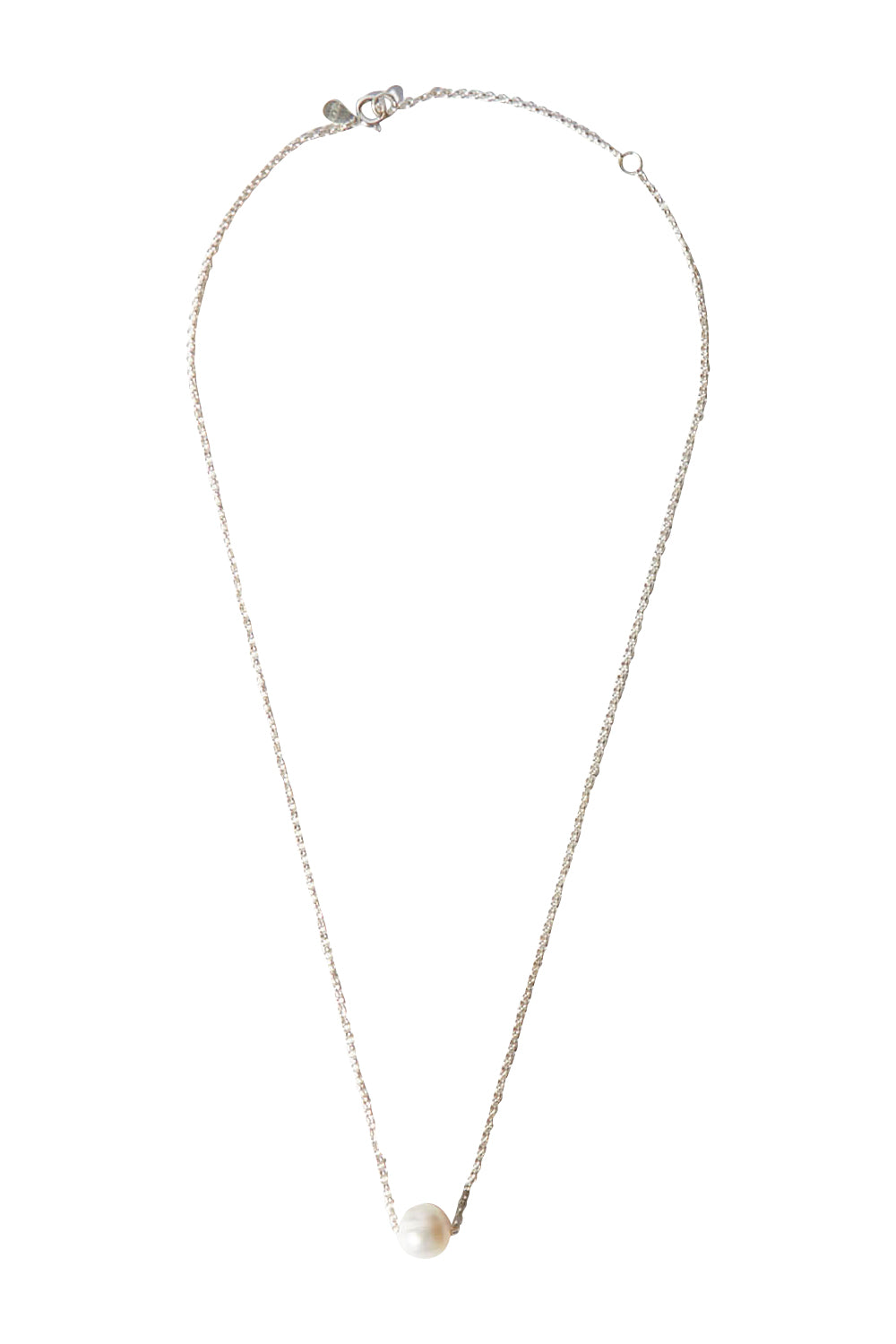 Product shot of the Single Pearl Necklace in colour Silver (Metallics), from the front