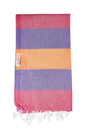 Product shot of the Hammamas Clash Towel in colour Candyiris (Pink), from the front