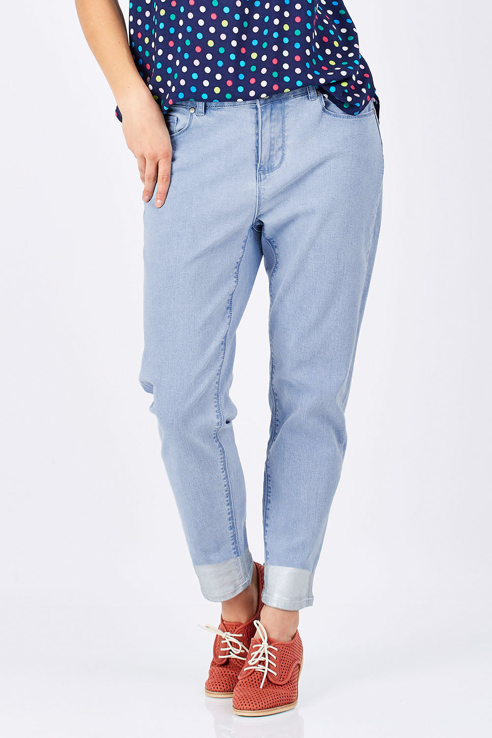 Model Edith wearing size 10 of the Boyfriend Jean in colour SilverDip (Grey), from the front, cropped image