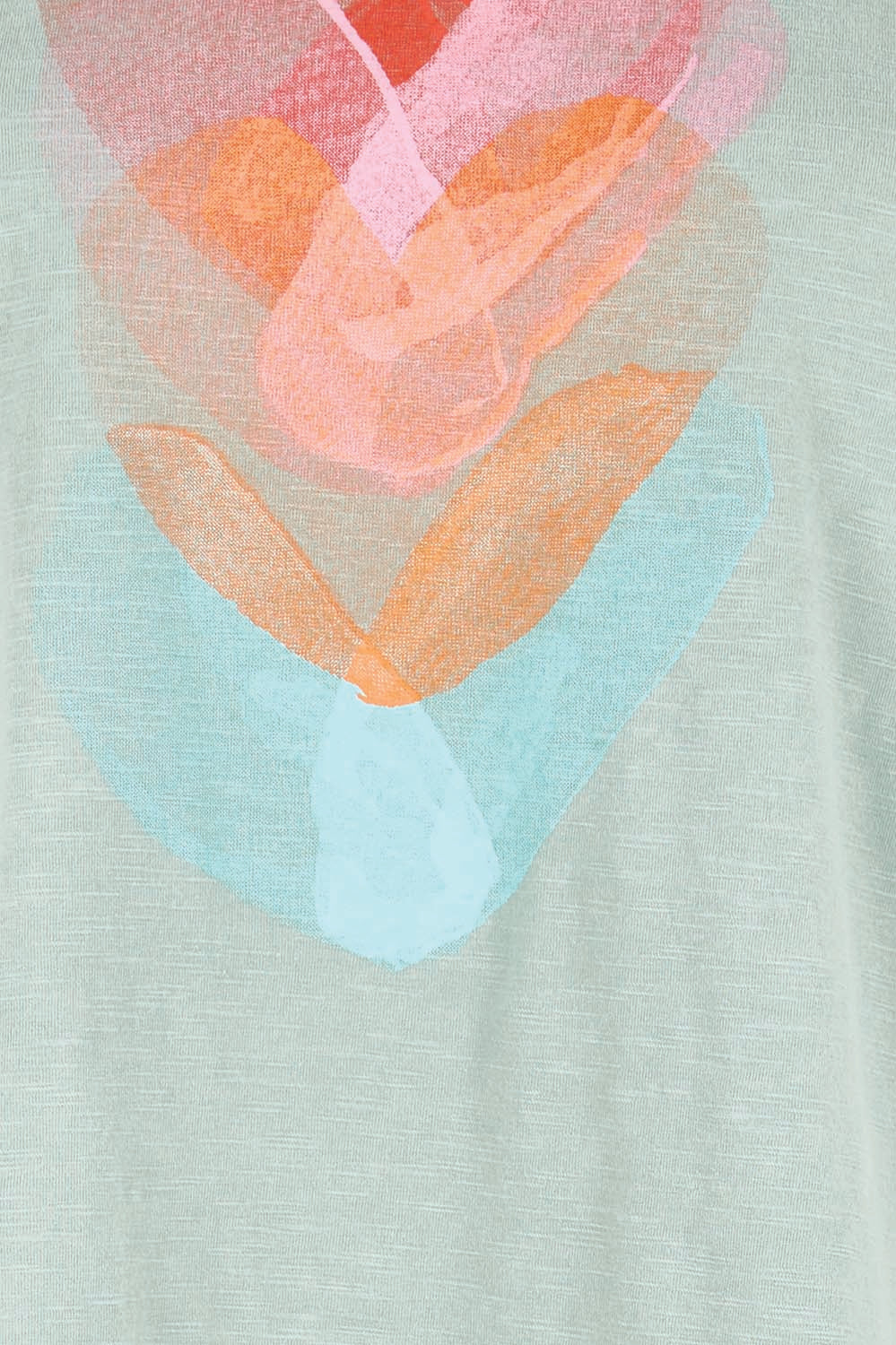 Product shot of the Heart Logo Tee – Tealred in colour Tealred, showing detail