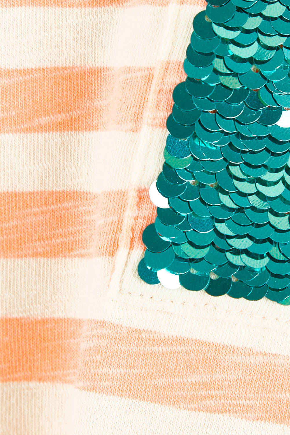 Product shot of the Sequin Pocket Tee in colour Sequins, detail