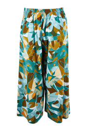 Product shot of the Printed Wide Leg Pant in colour Geometric (Green), from the back