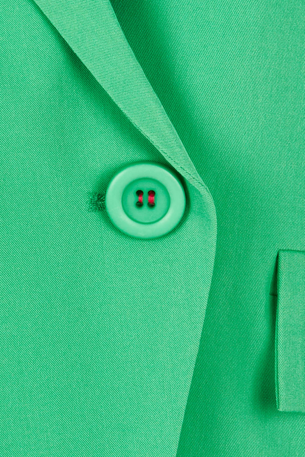 Product shot of the Double Breasted Blazer in colour Applegrn (Green), detail
