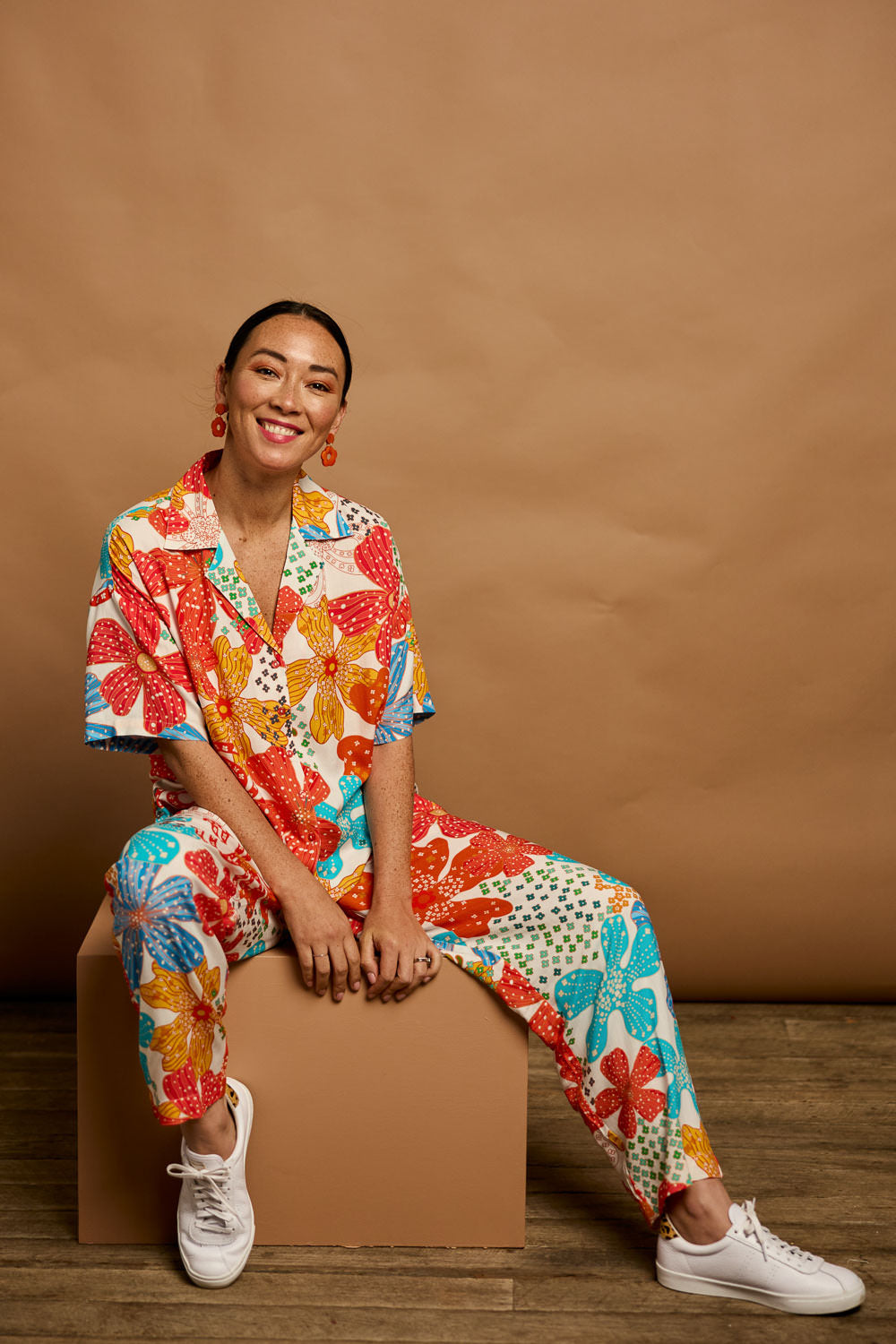 Model Katie wearing size 10 of the Open Collared Shirt in colour Flower, from the front, showing the whole outfit