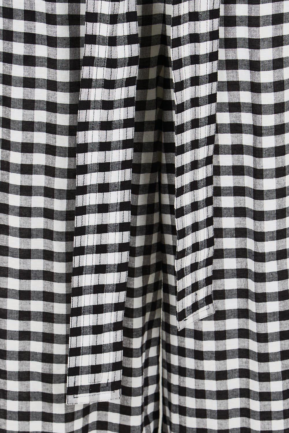 Product shot of the Cotton Waist Tie Pants – Gingham in colour Gingham, showing detail